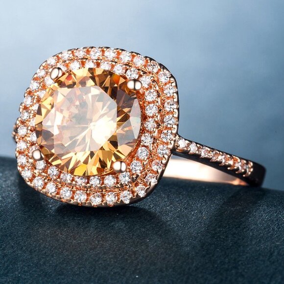 Luxury Wedding Rose Gold Plated Imitate Moissanite Ring for Women, VIP081 - Picture 2 of 5